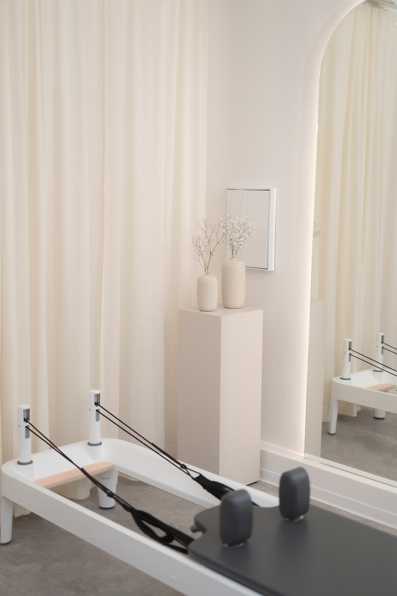 Pilates Reformer Stuttgart Pilates Reformer Raum - OHEMIA Stuttgart