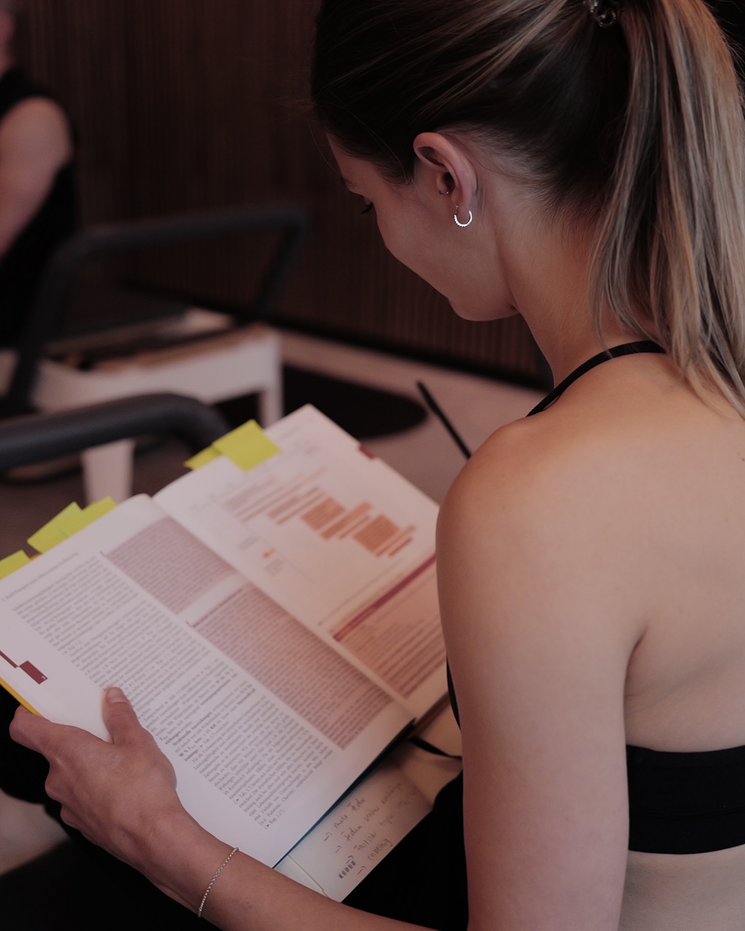 Drei Teilnehmerinnen des OHEMIA Academy Reformer Teacher Programm